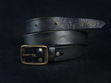 Black Belt, Mens Apparel, Buckle Belt, Artisan Leather, Design Accessories Men, Rustic Style, Mens Belt, Unique Leather, Men's Black Leather