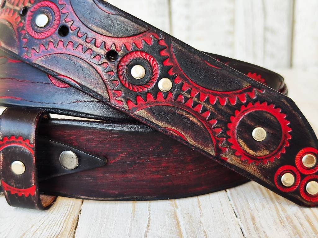 Steampunk Leather Belt with Gears in Black and Red for Bikers Fashion