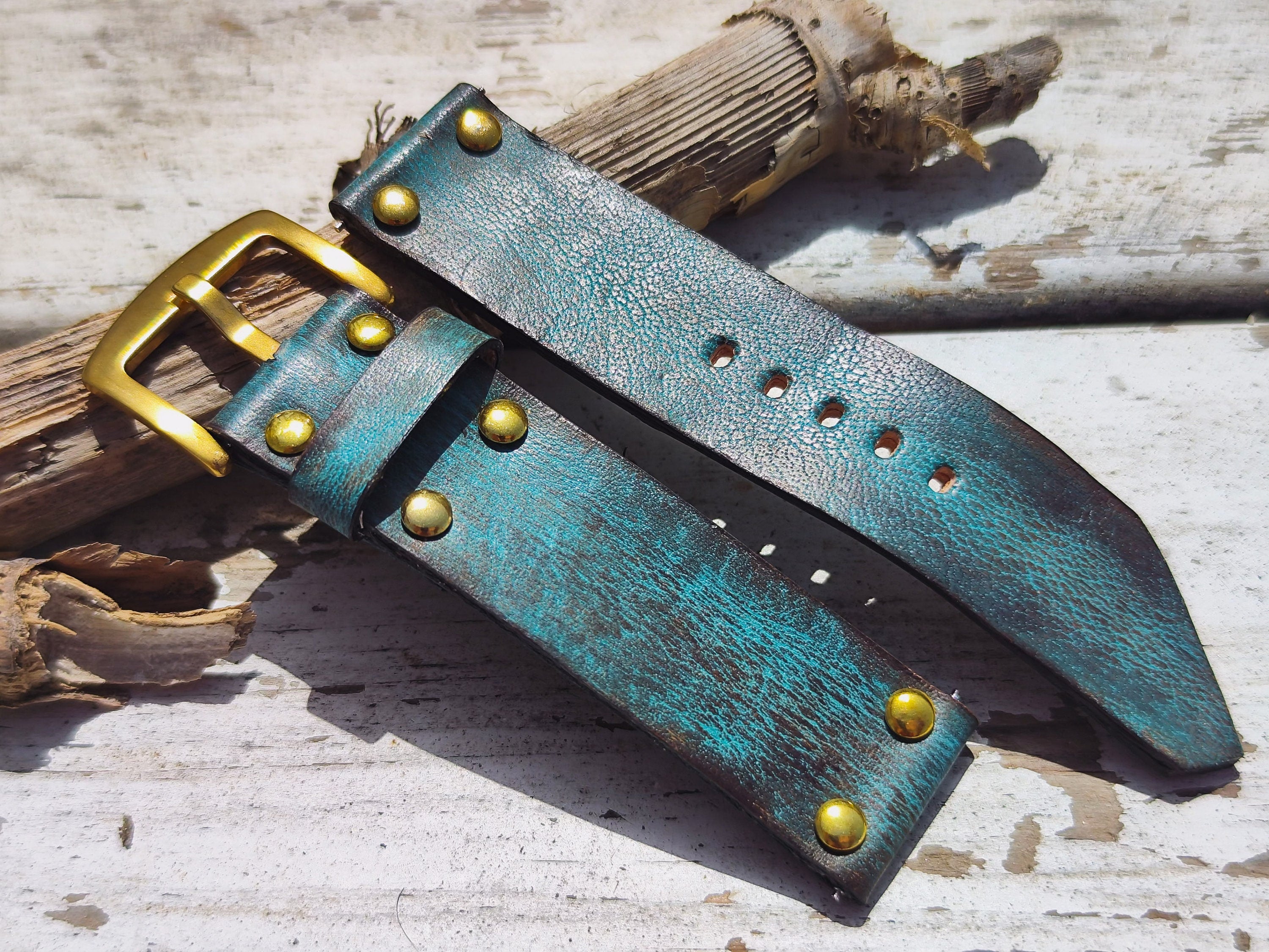 Handmade Turquoise Leather Watch Band – Fits Standard & Apple Watches (22mm)