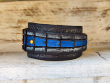 Handcrafted Crocodile-Style Leather Bracelet - Black Gray Wash Blue Accent - 45cm Wide - Ishaor