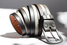 Men's Fashion, Art Leather, Buckle Belt, Men's Belt, Leather Products, Unique Leather, Rustic Style, Leather Accessories Belts, Men's Style